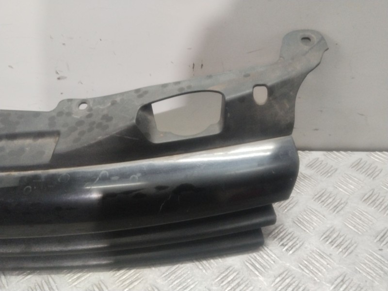 Recambio de rejilla delantera para opel astra h (a04) 1.6 (l48) referencia OEM IAM   