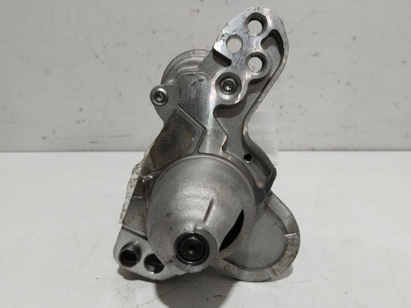 Recambio de motor arranque para dacia sandero ii 1.0 tce 90 gpf referencia OEM IAM 233008820R  