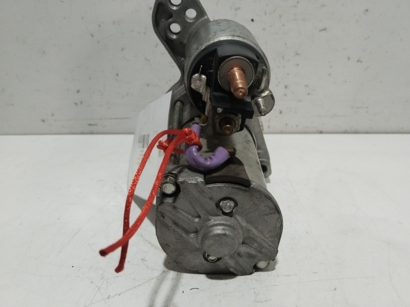 Recambio de motor arranque para dacia sandero ii 1.0 tce 90 gpf referencia OEM IAM 233008820R  