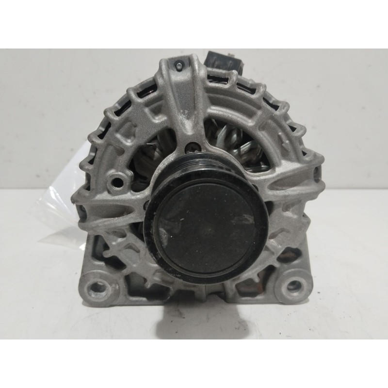 Recambio de alternador para dacia sandero ii 1.0 tce 90 gpf referencia OEM IAM 231002175R  