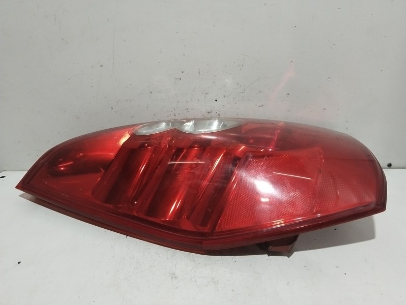 Recambio de piloto trasero izquierdo para mazda 5 (cr) 2.0 cd (cr19) referencia OEM IAM P4830L  