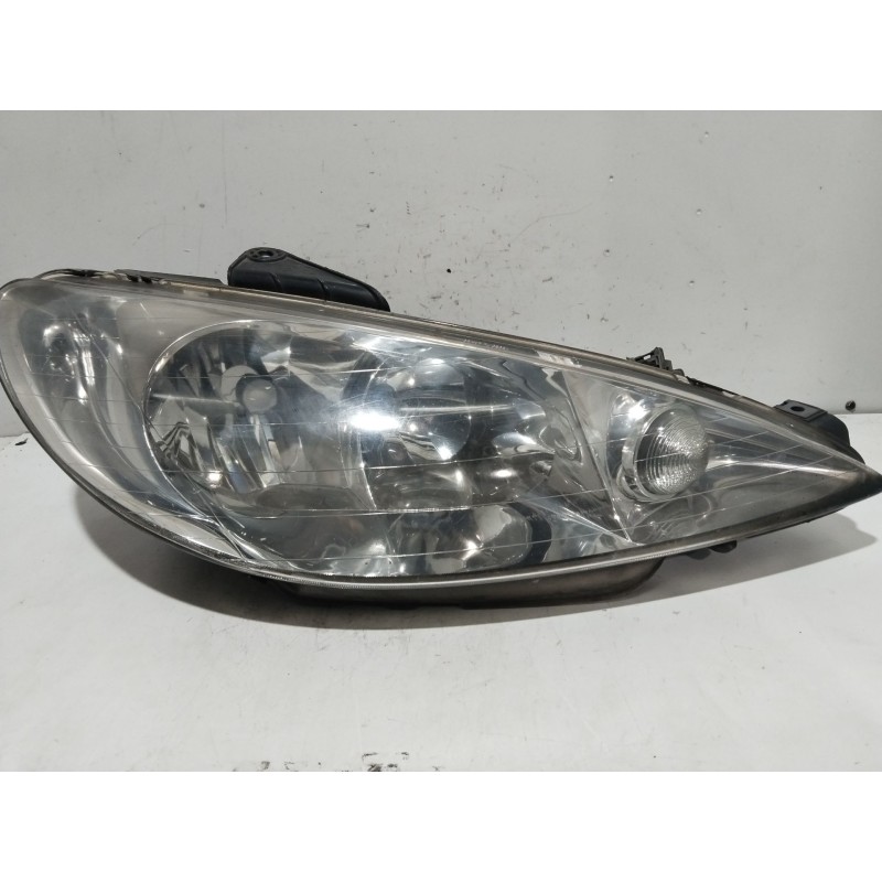 Recambio de faro derecho para peugeot 206 hatchback (2a/c) 1.4 16v referencia OEM IAM 9628666780  