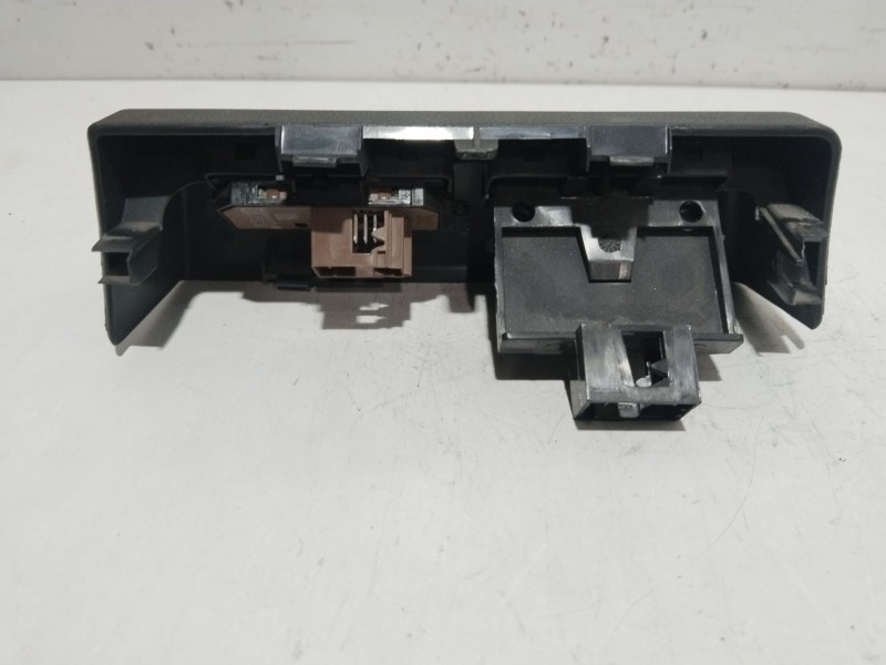 Recambio de modulo electronico para peugeot 5008 (0u_, 0e_) 1.6 hdi referencia OEM IAM 9682812877  