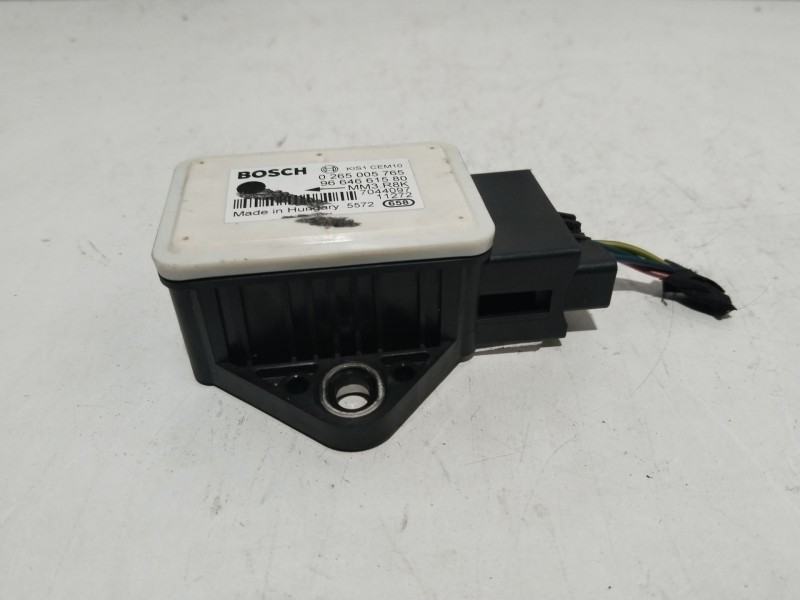 Recambio de sensor para peugeot 5008 (0u_, 0e_) 1.6 hdi referencia OEM IAM 9664661580  
