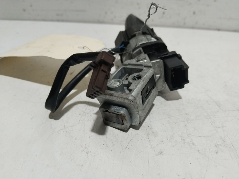 Recambio de conmutador de arranque para peugeot 5008 (0u_, 0e_) 1.6 hdi referencia OEM IAM 112102344  