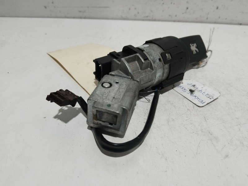 Recambio de conmutador de arranque para peugeot 5008 (0u_, 0e_) 1.6 hdi referencia OEM IAM 112102344  