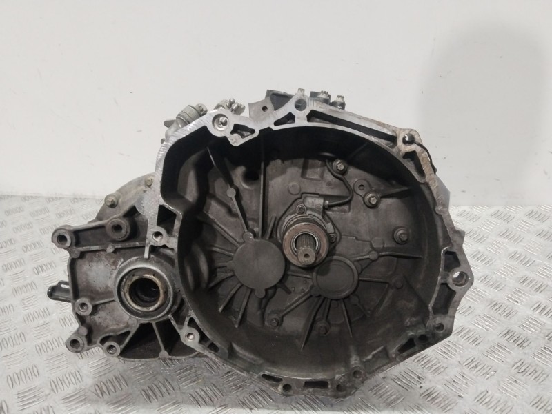 Recambio de caja cambios para opel combo furgoneta/monovolumen 1.7 cdti 16v referencia OEM IAM 24461926  