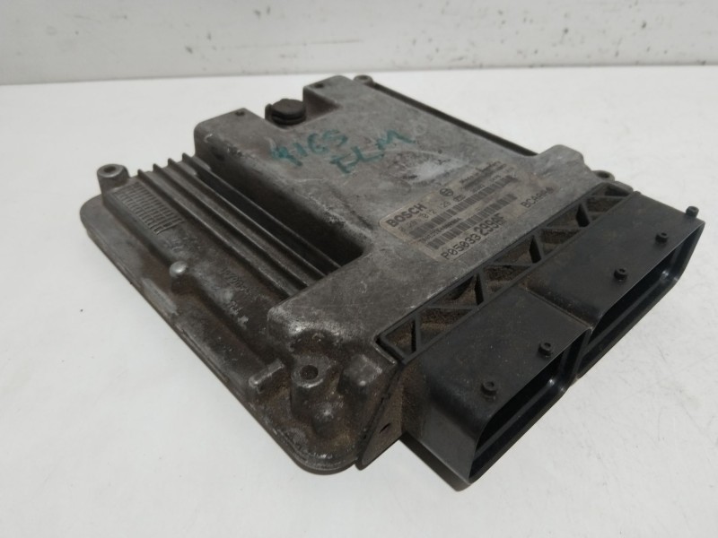 Recambio de centralita motor uce para dodge caliber s referencia OEM IAM 0281012129  P05033299AF