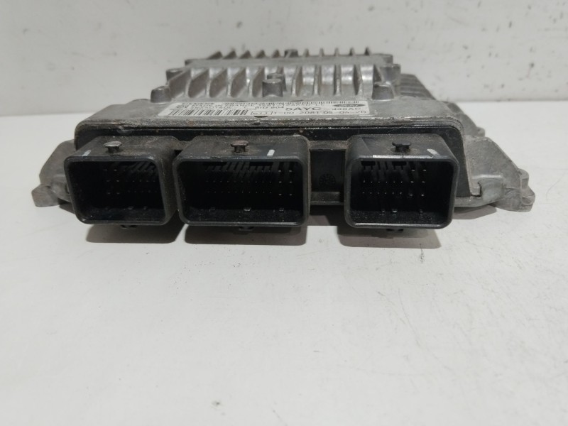 Recambio de centralita motor uce para ford fiesta (cbk) ambiente referencia OEM IAM 5WS40140E  3S6112A650LC