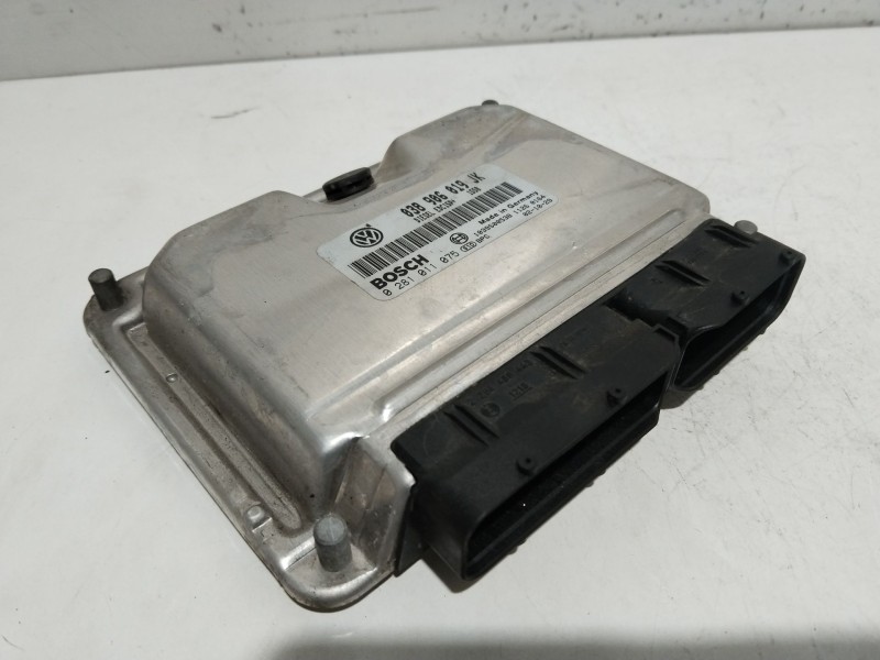 Recambio de centralita motor uce para volkswagen polo (9n1) highline referencia OEM IAM 0281011075  038906019JK