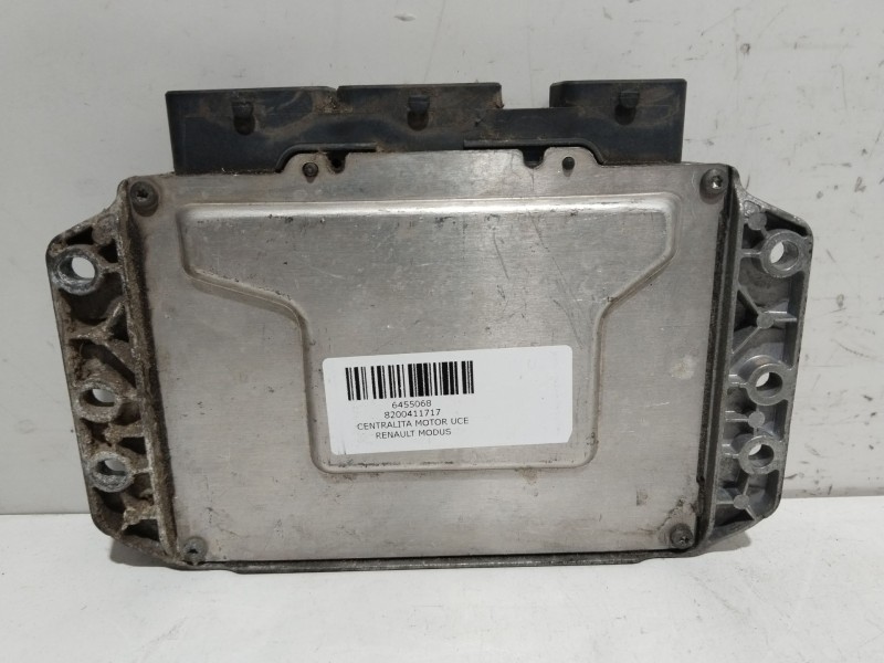 Recambio de centralita motor uce para renault modus confort dynamique referencia OEM IAM 8200411717  8200411717