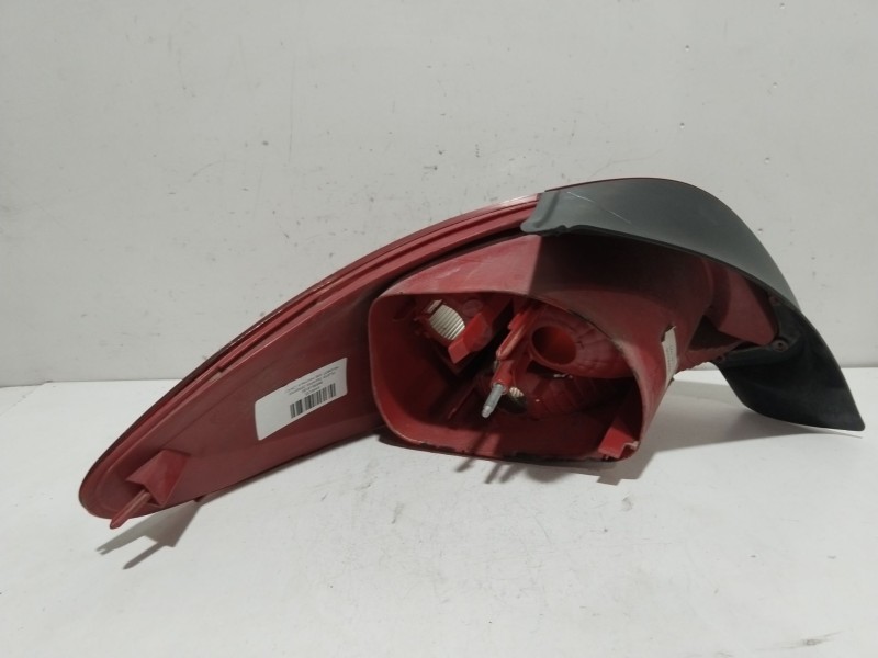 Recambio de piloto trasero derecho para peugeot 206 hatchback (2a/c) 1.4 hdi referencia OEM IAM 9685618180  