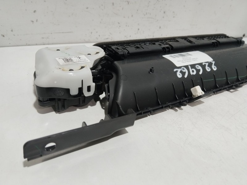 Recambio de rejilla aireador derecho para tesla model y (5yjy) ev referencia OEM IAM 180743700A  