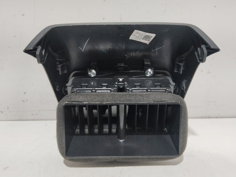 Recambio de aireador para tesla model y (5yjy) ev referencia OEM IAM 154612900D  