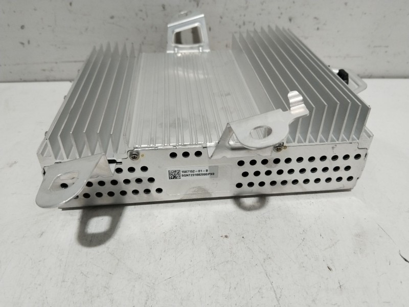 Recambio de modulo electronico para tesla model y (5yjy) ev referencia OEM IAM 150715201B  