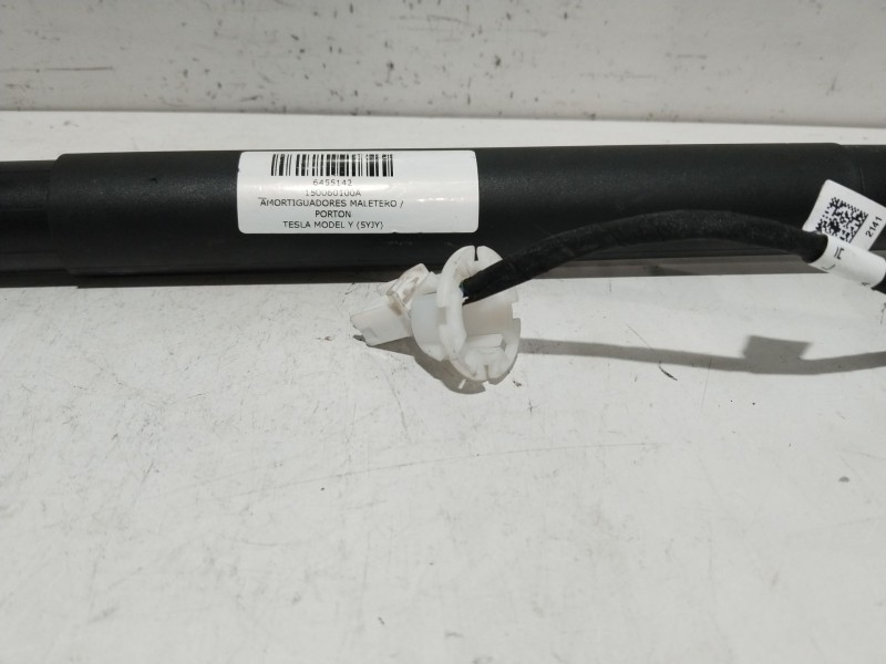 Recambio de amortiguadores maletero / porton para tesla model y (5yjy) ev referencia OEM IAM 150060100A  