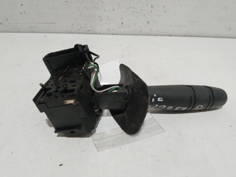 Recambio de mando intermitentes para renault clio ii fase ii (b/cb0) authentique referencia OEM IAM   