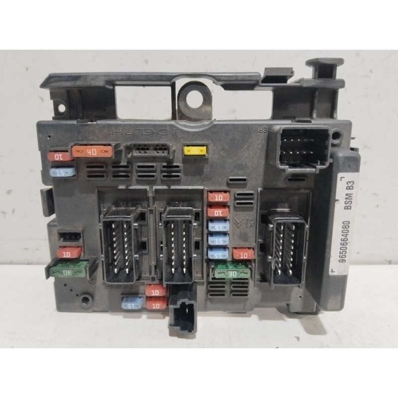 Recambio de caja reles / fusibles para peugeot 307 break (3e) 1.6 16v referencia OEM IAM 9650664080  