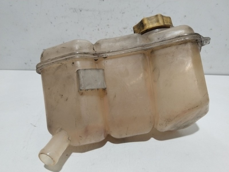 Recambio de deposito expansion para ford fiesta v (jh_, jd_) 1.4 tdci referencia OEM IAM 3S618K218  