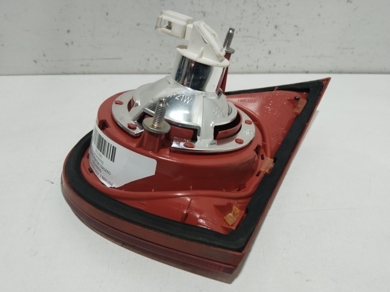 Recambio de piloto porton trasero izquierdo para volkswagen golf v berlina (1k1) conceptline (e) referencia OEM IAM 1K6945093G  