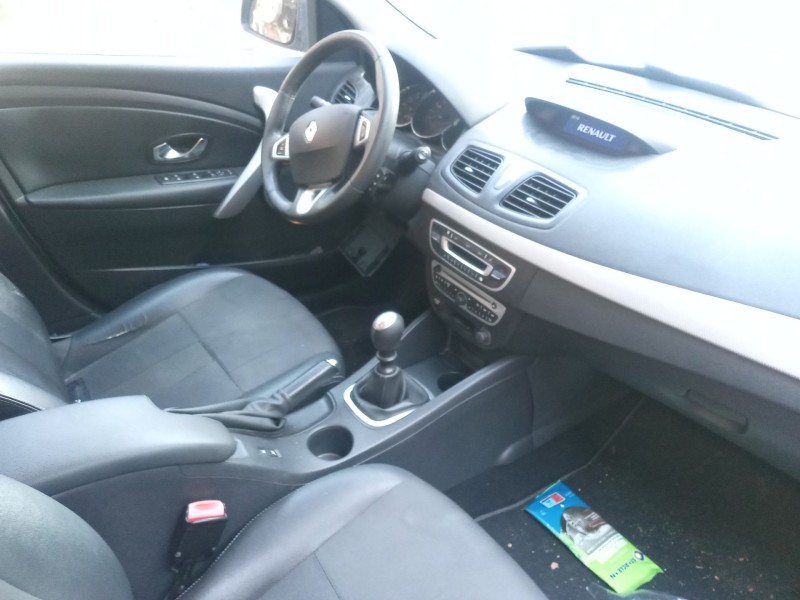 renault fluence (l3_) del año 2010