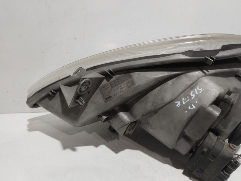 Recambio de faro derecho para nissan primastar autobús (x83) dci 100 referencia OEM IAM 2600000QAD  