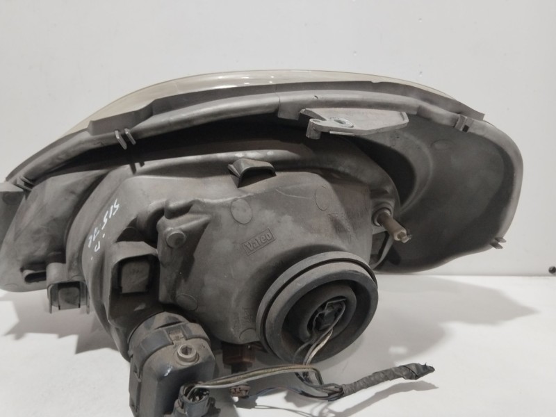 Recambio de faro derecho para nissan primastar autobús (x83) dci 100 referencia OEM IAM 2600000QAD  