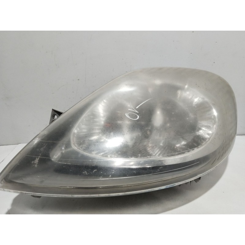 Recambio de faro izquierdo para nissan primastar autobús (x83) dci 100 referencia OEM IAM 2606000QAE  084421133L