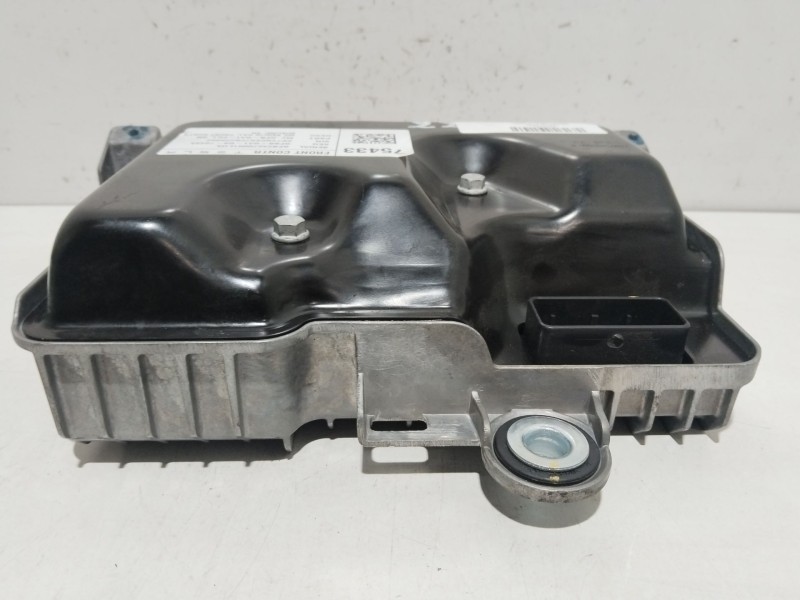 Recambio de unidad de control para tesla model y (5yjy) ev referencia OEM IAM 149731900E  