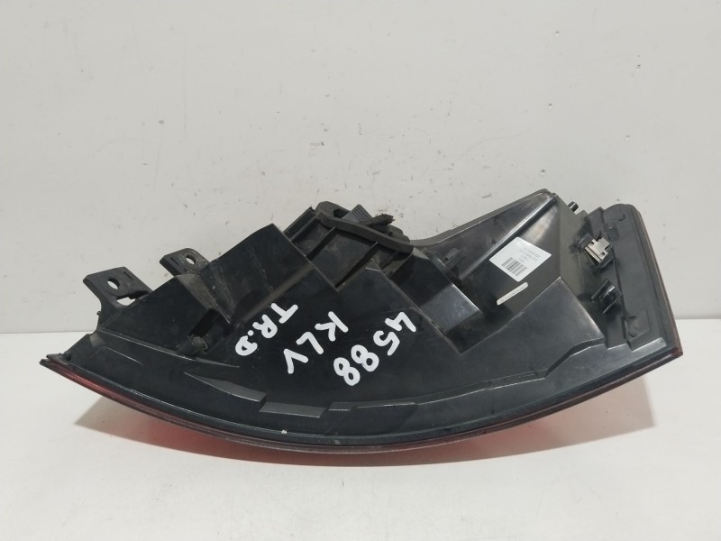 Recambio de piloto trasero derecho para skoda superb iii (3v3) 2.0 tdi referencia OEM IAM 3V5945207  