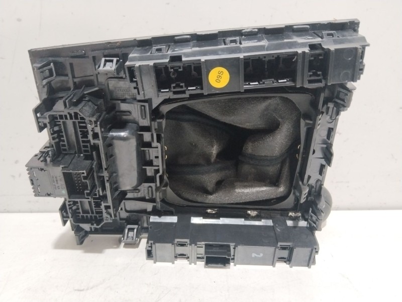 Recambio de palanca freno de mano para skoda superb iii (3v3) 2.0 tdi referencia OEM IAM 3V0927225C  