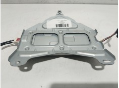 Recambio de carcasa radio para tesla model y (5yjy) ev referencia OEM IAM 1527973-00-E   2