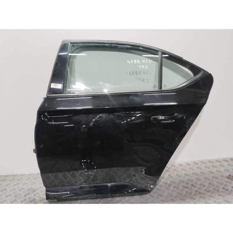 Recambio de puerta trasera izquierda para skoda superb iii (3v3) 2.0 tdi referencia OEM IAM 3V5833051A  