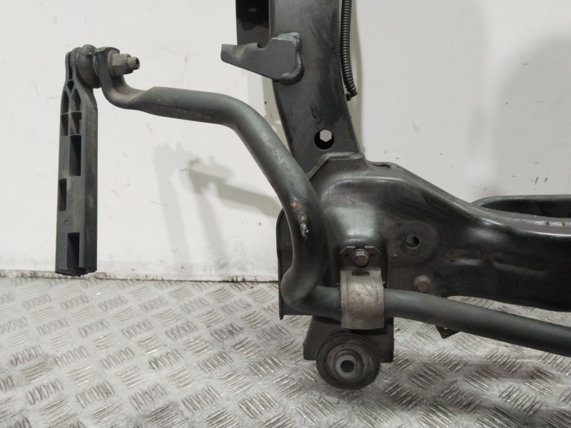 Recambio de puente delantero para opel astra h sedán (a04) 1.7 cdti (l69) referencia OEM IAM 13470622  