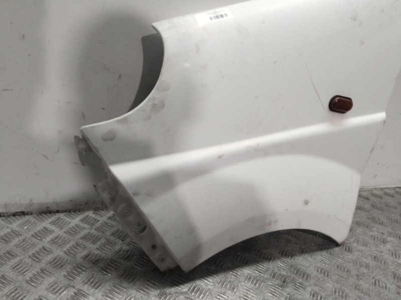 Recambio de aleta delantera izquierda para nissan primastar autobús (x83) dci 100 referencia OEM IAM 6311300Q0A  