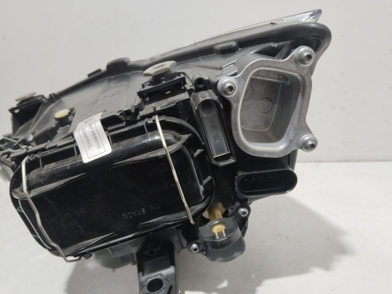 Recambio de faro derecho para seat leon (5f1) 1.4 tgi referencia OEM IAM 5F1941016B  90125394