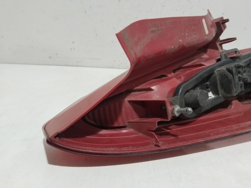 Recambio de piloto trasero derecho para citroën c4 i (lc_) 1.6 hdi referencia OEM IAM 9646801677  