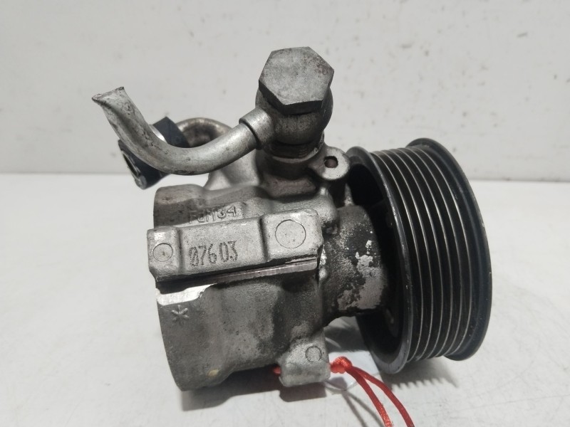 Recambio de bomba direccion para iveco daily iv furgoneta 35c10, 35s10 referencia OEM IAM 26115970  