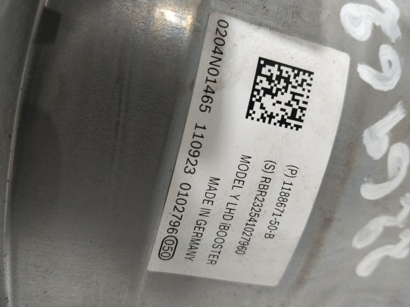 Recambio de servofreno para tesla model y (5yjy) ev referencia OEM IAM 118867150B  