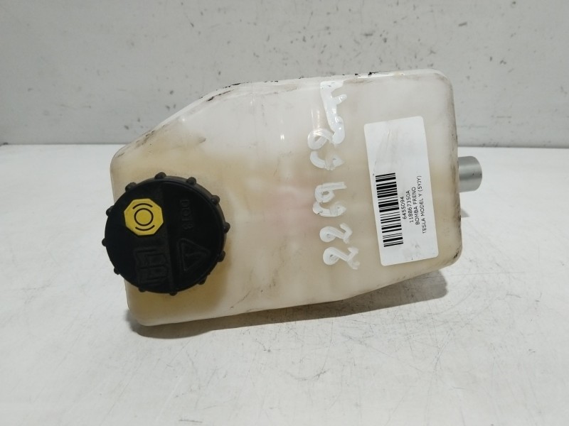 Recambio de bomba freno para tesla model y (5yjy) ev referencia OEM IAM 118867350A  