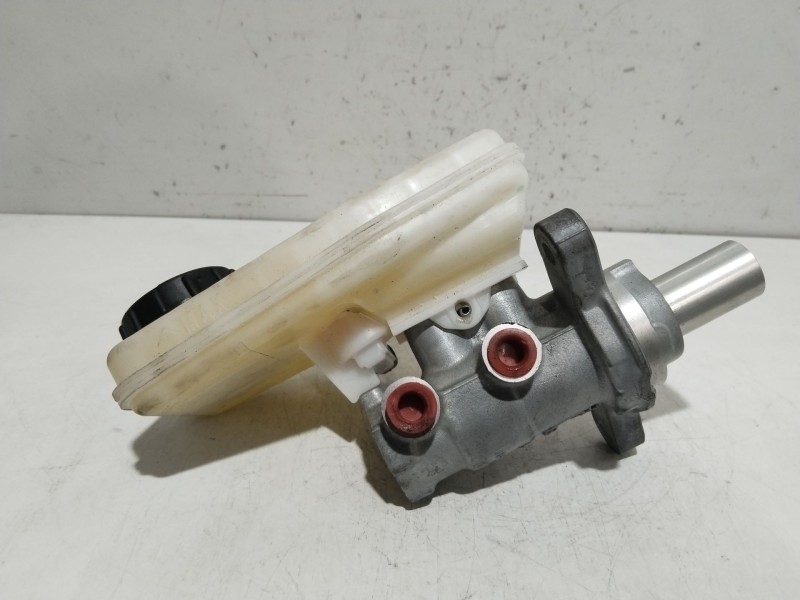 Recambio de bomba freno para tesla model y (5yjy) ev referencia OEM IAM 118867350A  