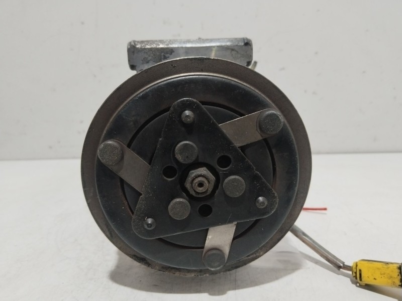 Recambio de compresor aire acondicionado para peugeot 307 (3a/c) 1.6 16v referencia OEM IAM SD6V12   Recambio de compresor aire acondicionado para peugeot 307 (3a/c) 1.6 16v referencia OEM IAM SD6V12