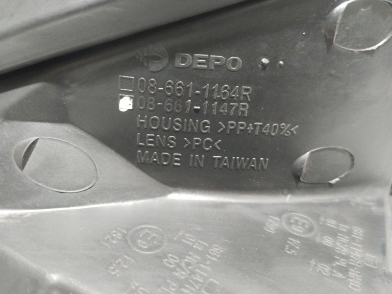 Recambio de faro derecho para fiat punto evo (199_) 1.3 d multijet referencia OEM IAM 086611147R  