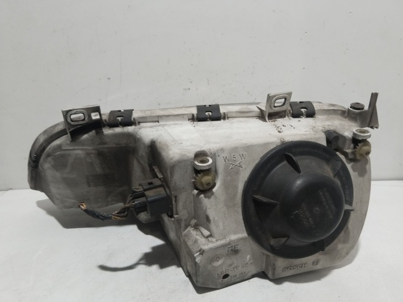 Recambio de faro derecho para ford galaxy i (wgr) 1.9 tdi referencia OEM IAM 0301048312  