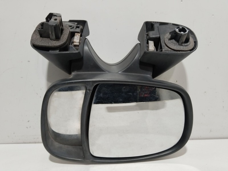 Recambio de retrovisor derecho para nissan primastar autobús (x83) dci 100 referencia OEM IAM 0209240  