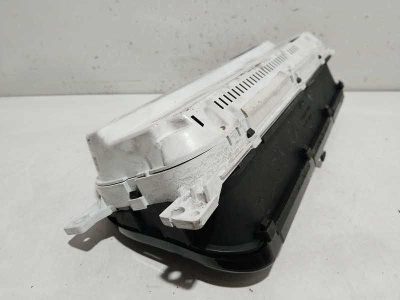 Recambio de cuadro instrumentos para kia opirus (gh) 3.5 referencia OEM IAM 940033F591  