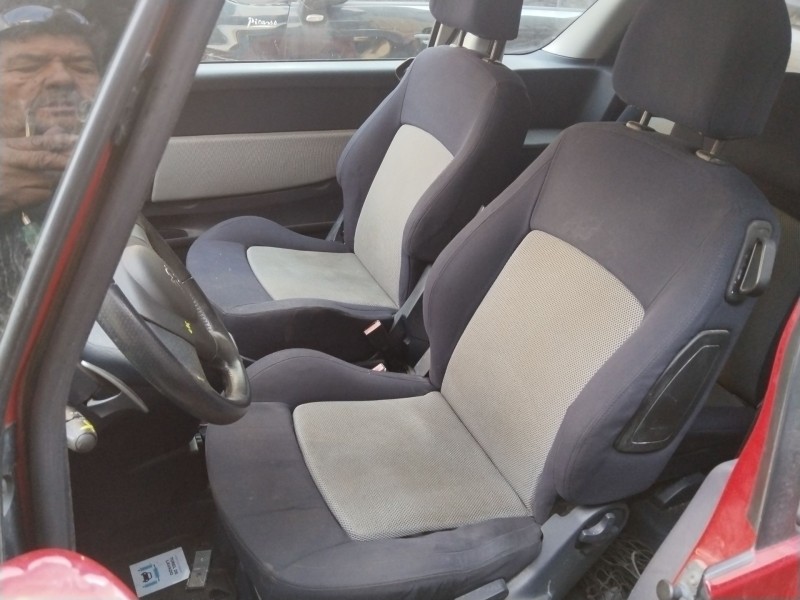 peugeot 1007 (km_) del año 2006