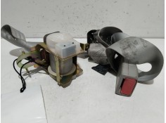 Recambio de cinturon seguridad trasero central para kia opirus (gh) 3.5 referencia OEM IAM 898103F040  898103F040NF