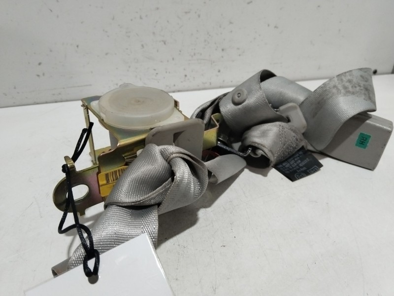 Recambio de cinturon seguridad trasero central para kia opirus (gh) 3.5 referencia OEM IAM 898103F040  898103F040NF