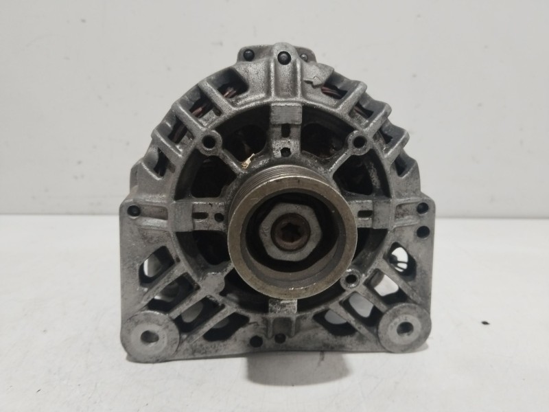 Recambio de alternador para renault laguna ii (bg0) authentique referencia OEM IAM 8200153710 303005708 2542639B Recambio de alternador para renault laguna ii (bg0) authentique referencia OEM IAM 8200153710 303005708 2542639B